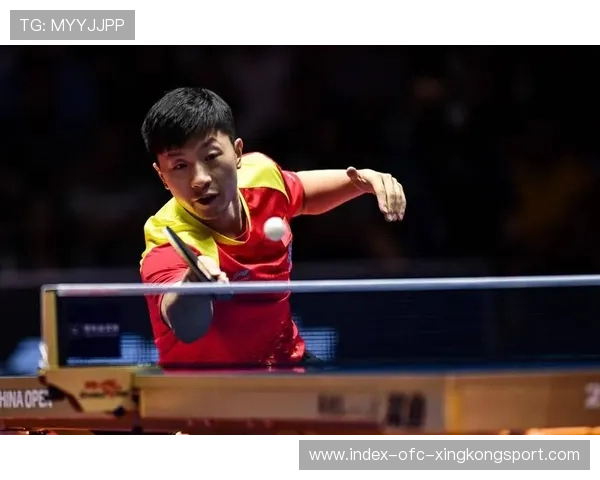 乒乓球教练怒摔战术板:一场激情与技术的碰撞 乒乓球教练怒摔战术板:一场激情与技术的碰撞