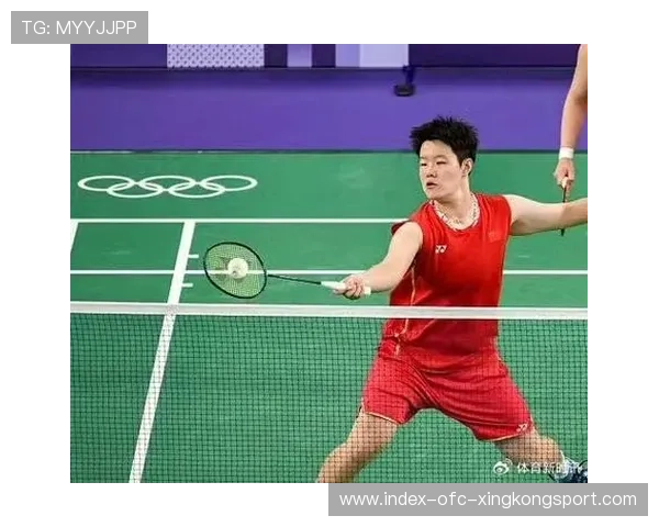 羽毛球混双对手发球接发节奏被成功打乱，胜利就在眼前！